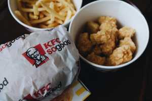 Wow! KFC dari Ayam Goreng kini Jualan Konsol Game