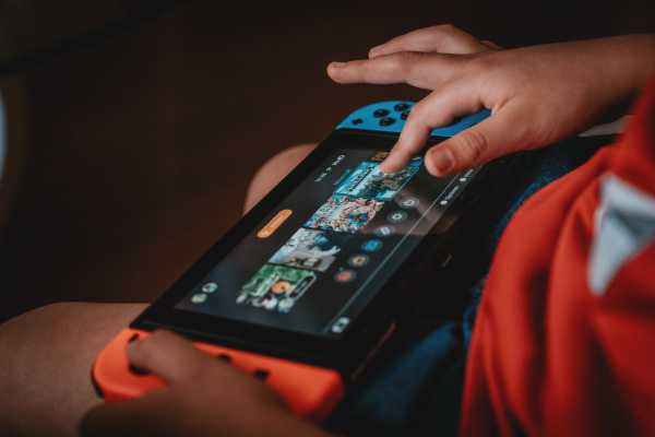 Dirilis 9 Tahun Lalu, 200 Juta Kopi Minecraft Terjual Dirilis 9 Tahun Lalu, 200 Juta Kopi Minecraft Terjual