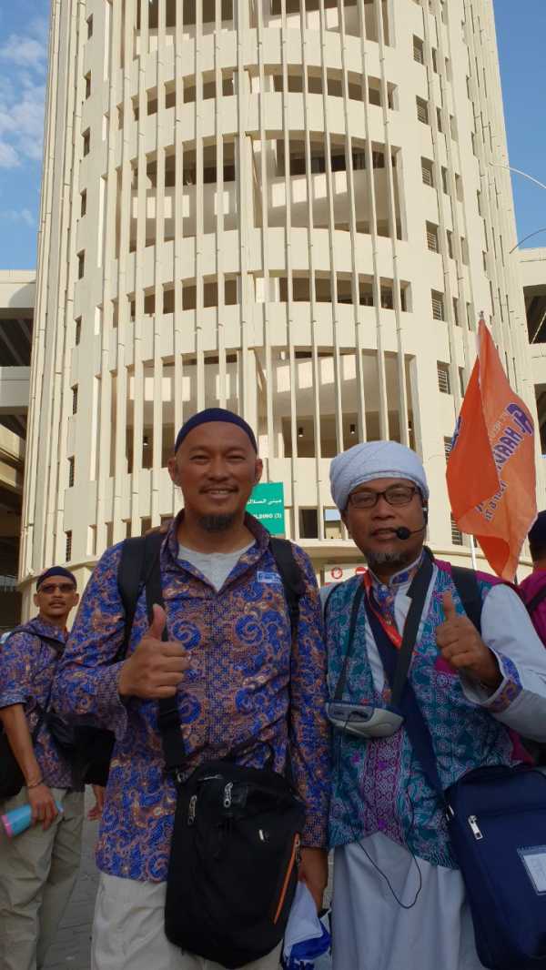 Laporan dari Makkah: Apa Perbedaan Haji Reguler dan Haji Plus? Laporan dari Makkah: Apa Perbedaan Haji Reguler dan Haji Plus?