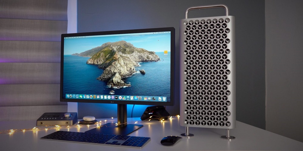 Donald Trump Kepergok Dapat Hadiah Mac Pro Rp84 Juta dari Tim Cook Donald Trump Kepergok Dapat Hadiah Mac Pro Rp84 Juta dari Tim Cook