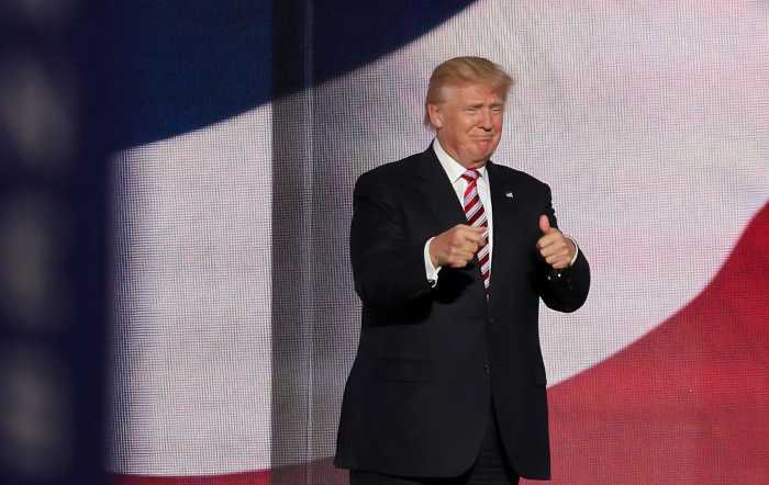 Trump Ngadu ke Pengadilan, Minta Twitter Pulihkan Akunnya Trump Ngadu ke Pengadilan, Minta Twitter Pulihkan Akunnya