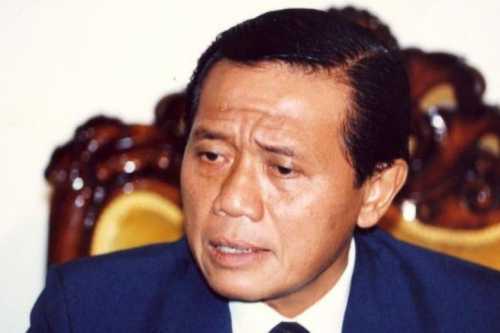 Harmoko Meninggal Dunia, Netizen Kenang Atas Petunjuk Bapak Presiden Harmoko Meninggal Dunia, Netizen Kenang Atas Petunjuk Bapak Presiden