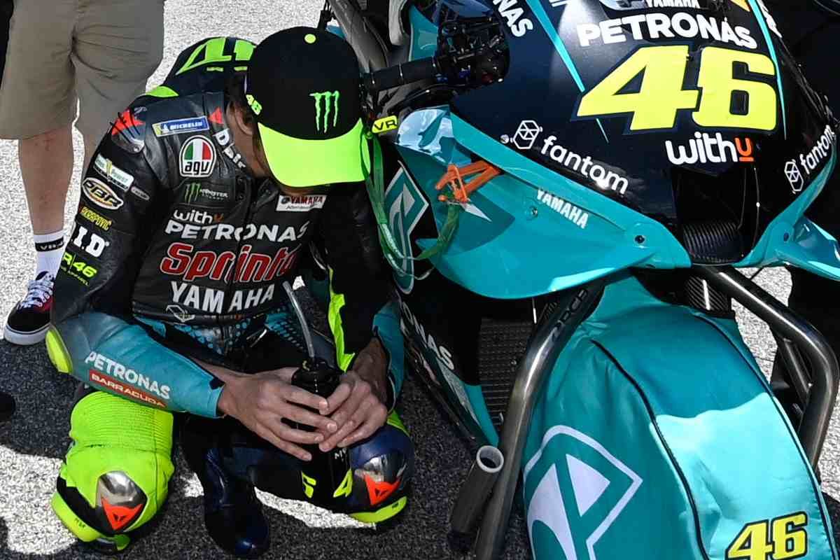 Valentino Rossi Konferensi Pers Malam Ini, Umumkan Pensiun? Valentino Rossi Konferensi Pers Malam Ini, Umumkan Pensiun?