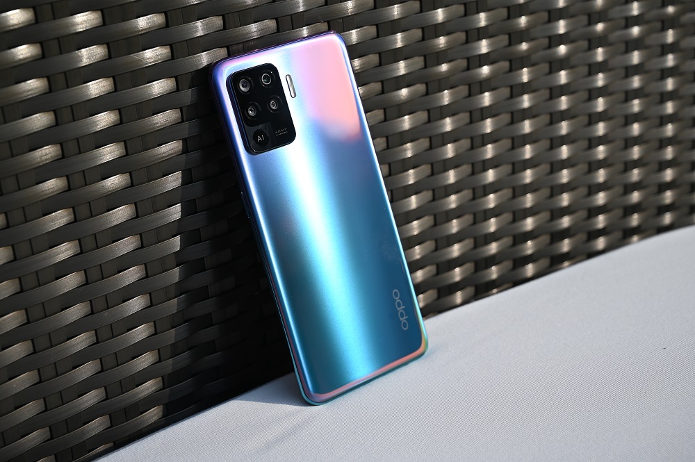 Resmi Meluncur, Oppo Reno5 F Dibanderol Rp4,3 Juta Resmi Meluncur, Oppo Reno5 F Dibanderol Rp4,3 Juta