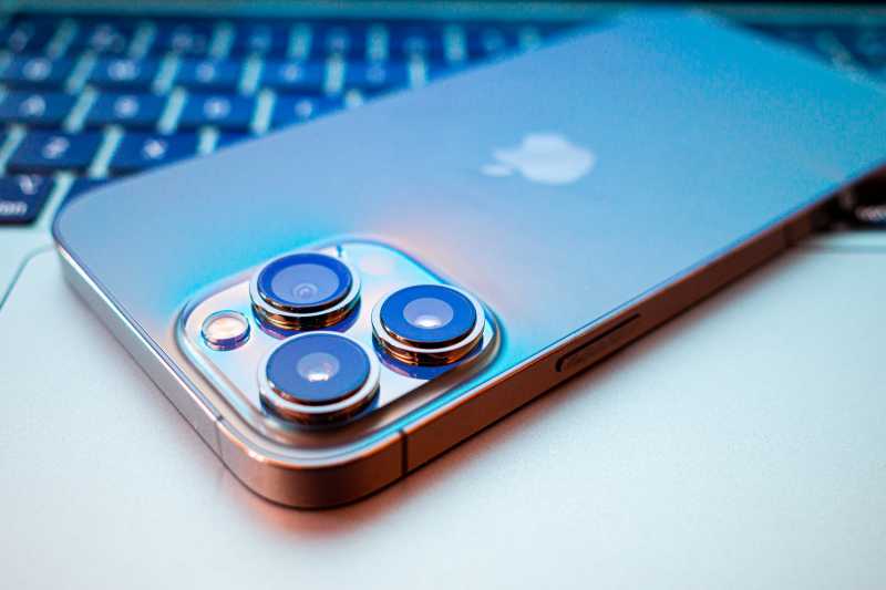 Rumor iPhone 14: Punya RAM Paling Besar dari iPhone Sebelumnya Rumor iPhone 14: Punya RAM Paling Besar dari iPhone Sebelumnya