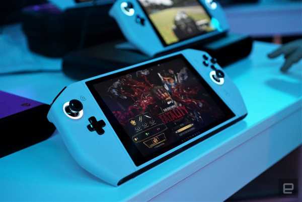 Dell UFO, PC Game Mungil seperti Nintendo Switch Pakai Windows 10 Dell UFO, PC Game Mungil seperti Nintendo Switch Pakai Windows 10