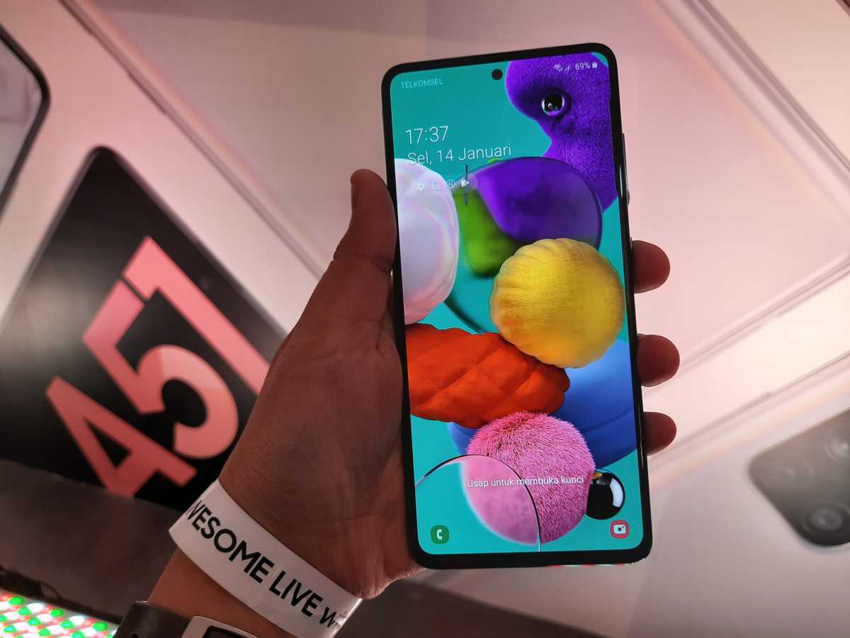 Diperbarui Kamera Samsung Galaxy A70 Dapat