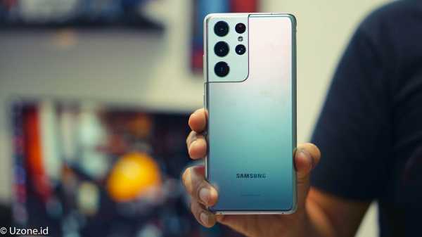 Galaxy S22 Bakal Contek 'Desain Mahal’ iPhone 13? Galaxy S22 Bakal Contek 'Desain Mahal’ iPhone 13?