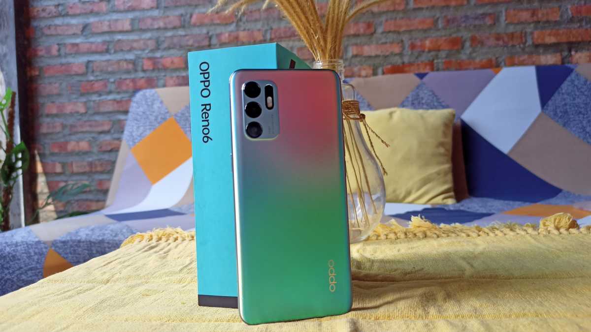 Oppo reno 11f обзор. Oppo Reno 4 Lite. Oppo Reno 4 Lite 8/128. Новый Оппо 2022. Телефон Realme c25y.