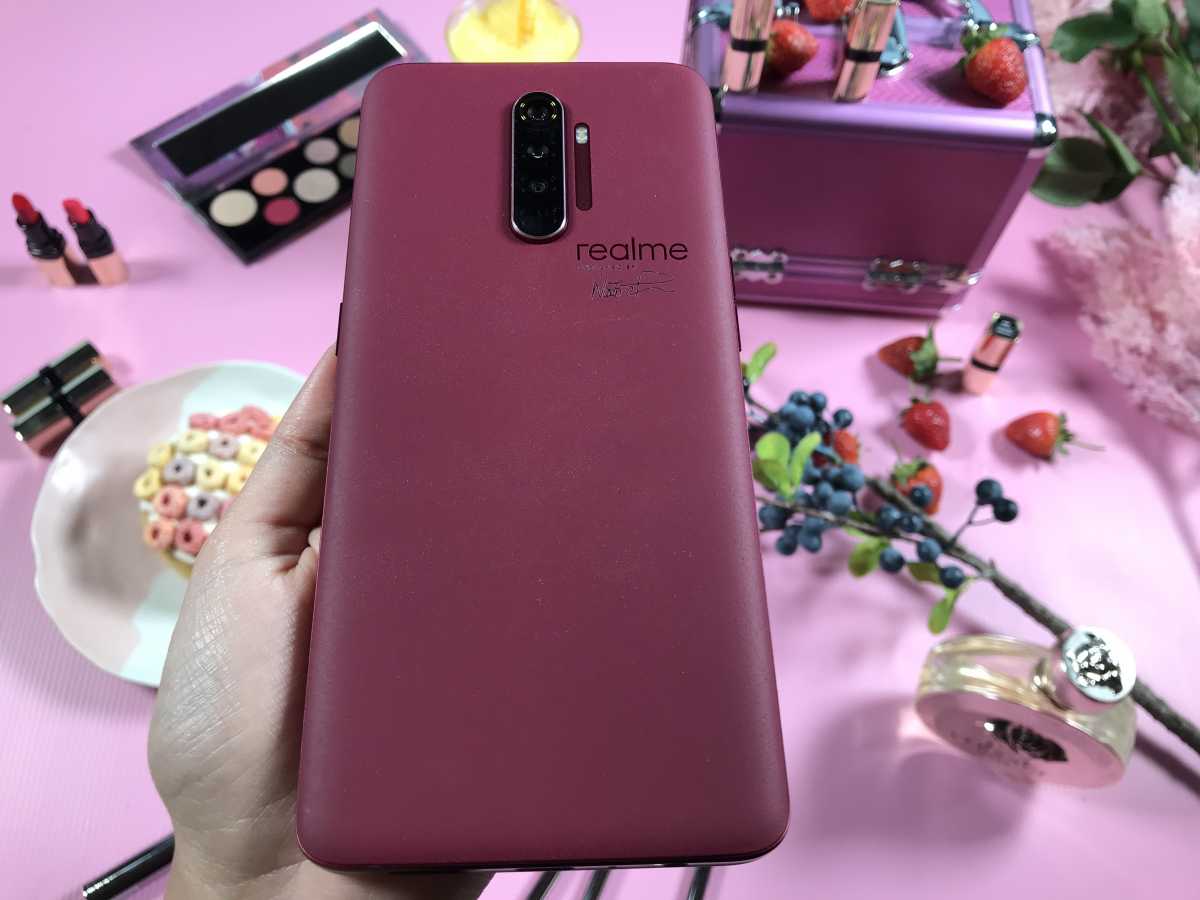 Rumor Spesifikasi Realme X3 Beredar di Internet Rumor Spesifikasi Realme X3 Beredar di Internet