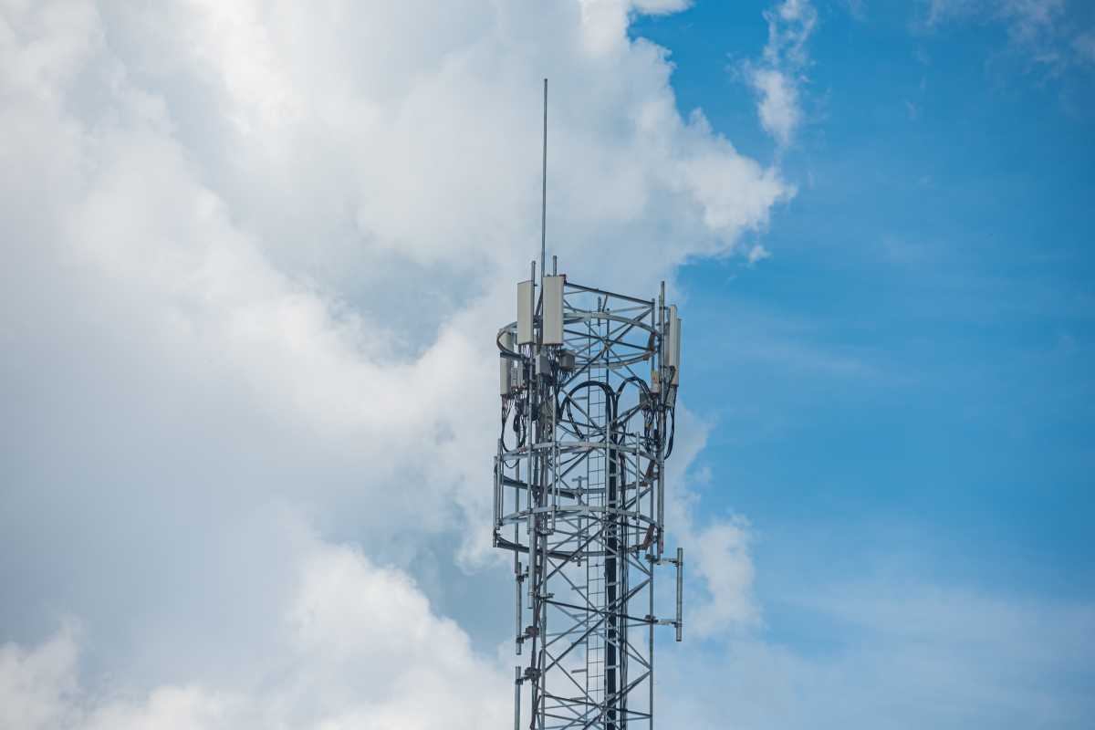 Pengamat: Seleksi Pengguna Frekuensi 2,3GHz Bukan untuk 5G Pengamat: Seleksi Pengguna Frekuensi 2,3GHz Bukan untuk 5G