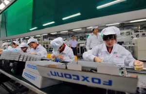 <i>Dagdigdug</i> Pabrik Perakitan iPhone karena Corona