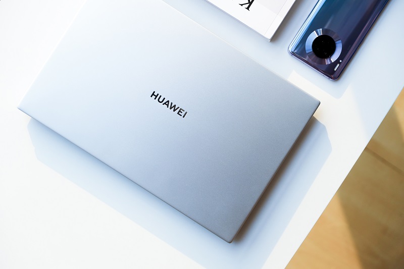Penjualan Ponsel Turun Drastis, Huawei Fokus Ternak Babi? Penjualan Ponsel Turun Drastis, Huawei Fokus Ternak Babi?