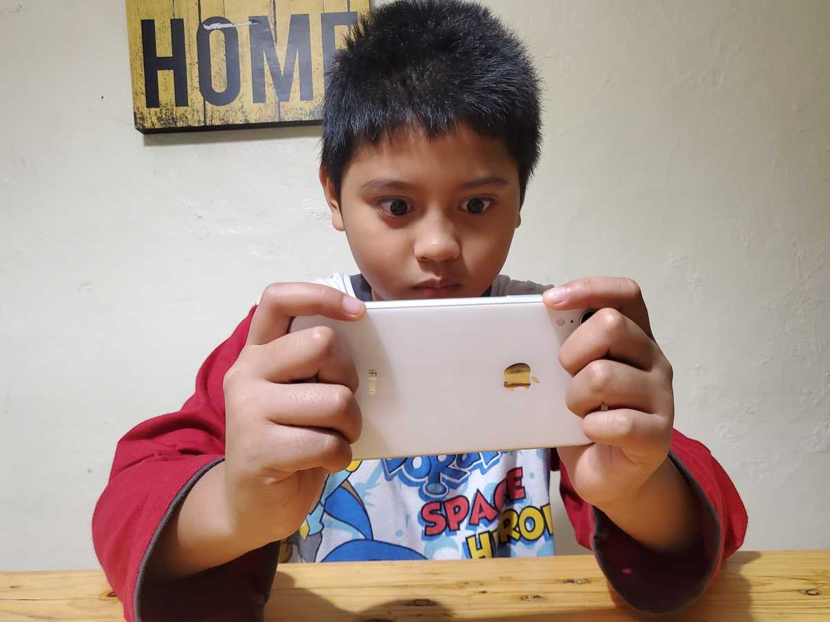 Cara untuk orang tua Menghadapi Anak yang Melek Teknologi Cara untuk orang tua Menghadapi Anak yang Melek Teknologi