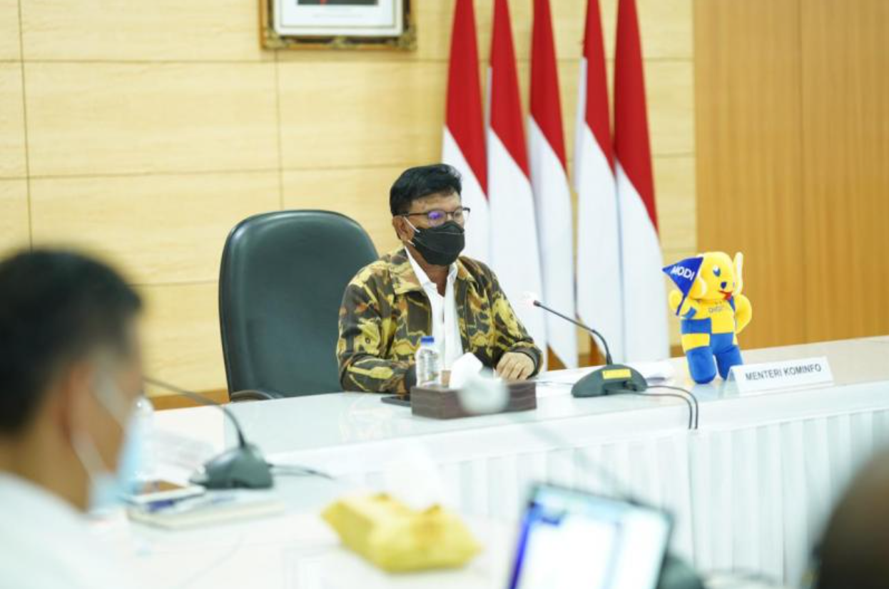 Kominfo Selesaikan 5 Rancangan Peraturan Menteri Kominfo Selesaikan 5 Rancangan Peraturan Menteri