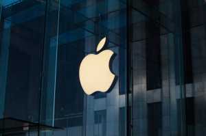 Kerjaan Apple Selama Pandemi: Buka-Tutup Toko Ritel