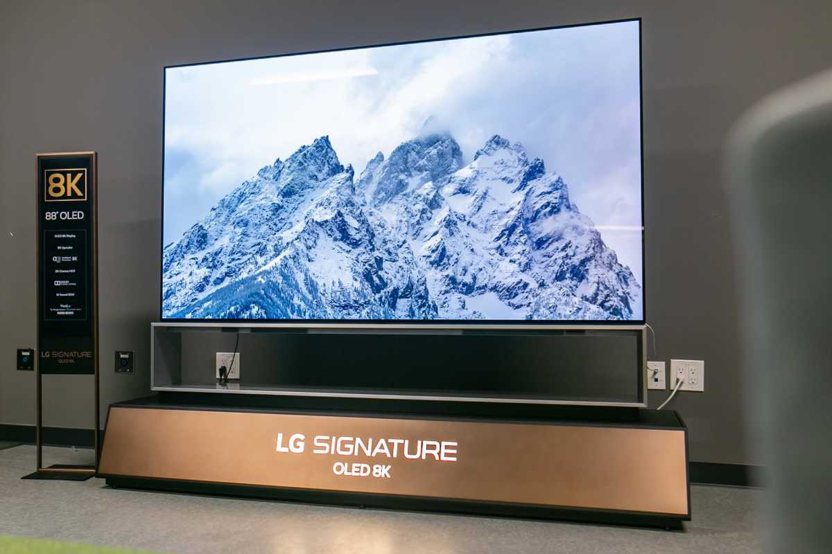 LG Rilis TV OLED Terbesar di Dunia, Layar 88 Inch