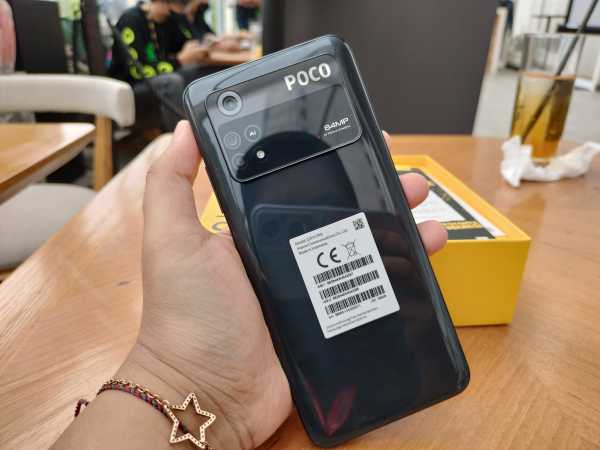 Mencicipi Kamera POCO M4 Pro Sambil 'Terbang' di Langit Jakarta Mencicipi Kamera POCO M4 Pro Sambil 'Terbang' di Langit Jakarta