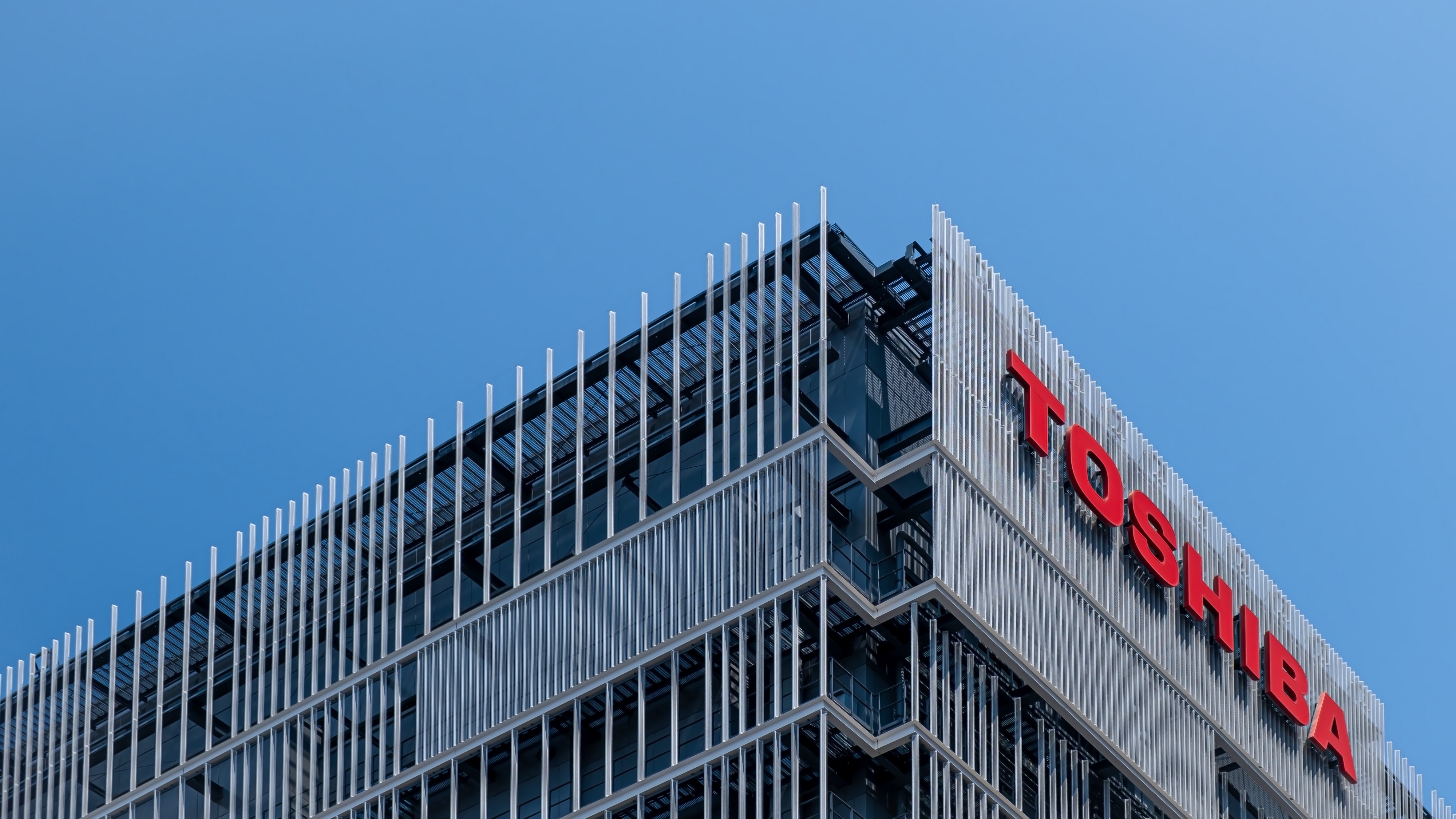 Toshiba Resmi Keluar dari Bisnis Laptop Toshiba Resmi Keluar dari Bisnis Laptop