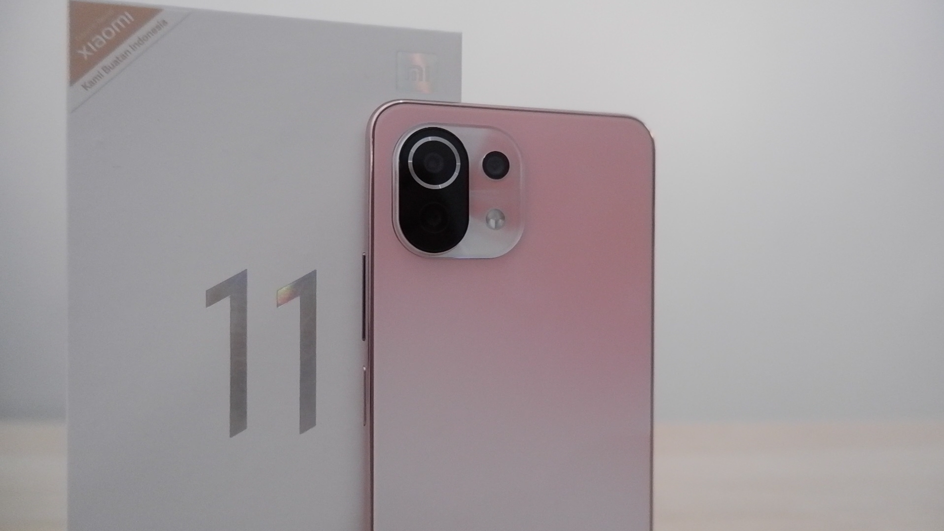 VIDEO: 5 Kelebihan dan Kekurangan Xiaomi Mi 11 Lite VIDEO: 5 Kelebihan dan Kekurangan Xiaomi Mi 11 Lite