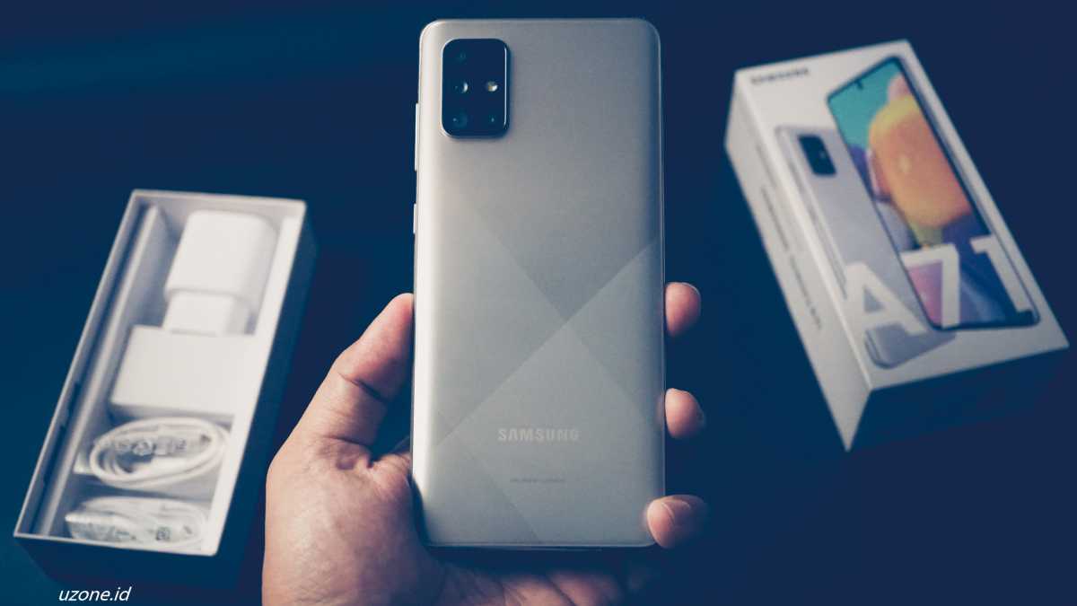 Review Samsung Galaxy A71 Haze Crush Silver: Dapat Fitur Mewah S20 Series Review Samsung Galaxy A71 Haze Crush Silver: Dapat Fitur Mewah S20 Series