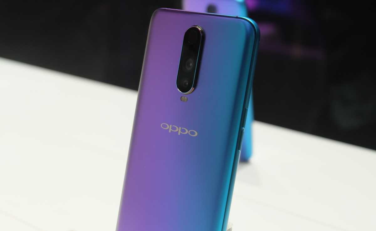 Oppo r17. Oppo r17 Pro. Oppo r819t. Oppo r17 vs.