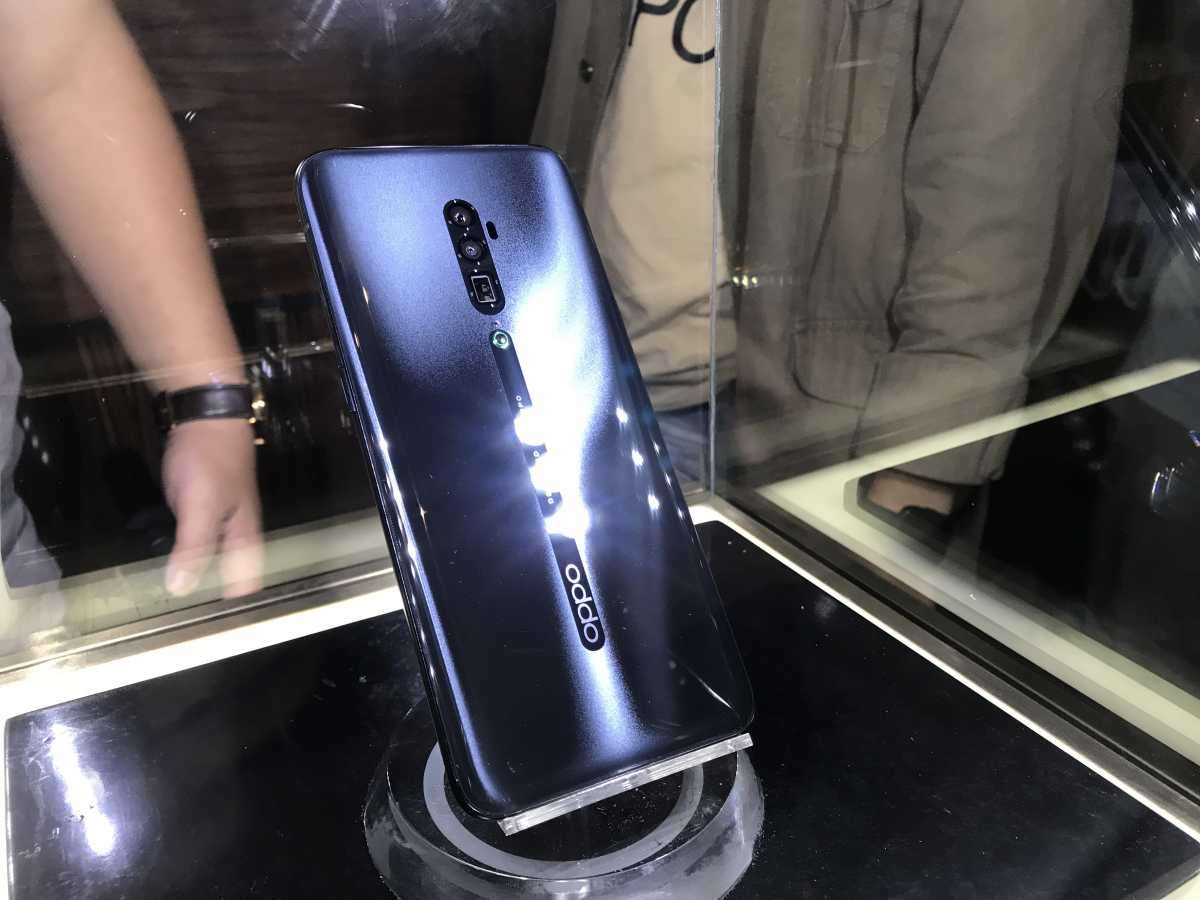 Oppo Reno Dipastikan Masuk Indonesia Oppo Reno Dipastikan Masuk Indonesia