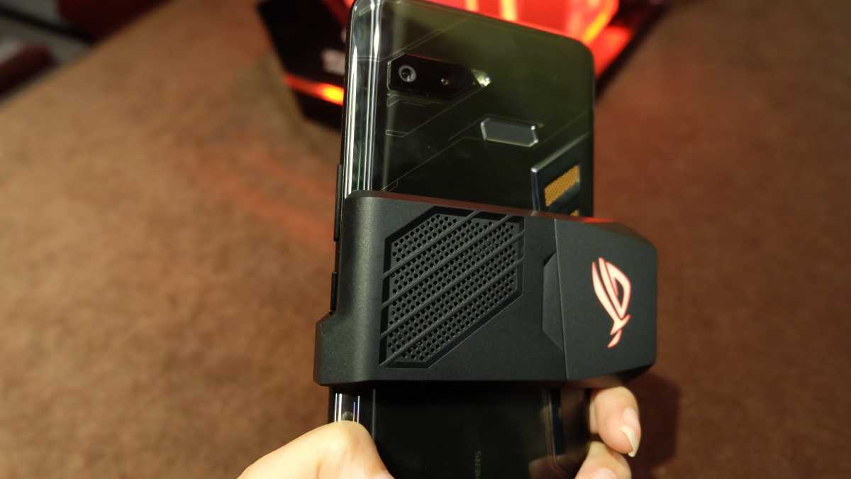 Asus rog phone 7 прошивка. ROG Phone 2 лоток под сим.