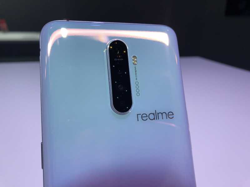 Smartphone yang Dapat Pembaharuan realme UI 3.0 Smartphone yang Dapat Pembaharuan realme UI 3.0