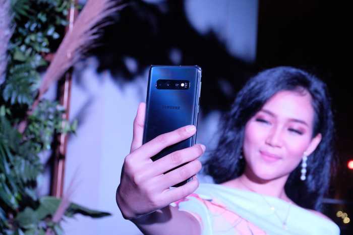 Rumor Lengkap Spesifikasi Samsung Galaxy S11 Rumor Lengkap Spesifikasi Samsung Galaxy S11