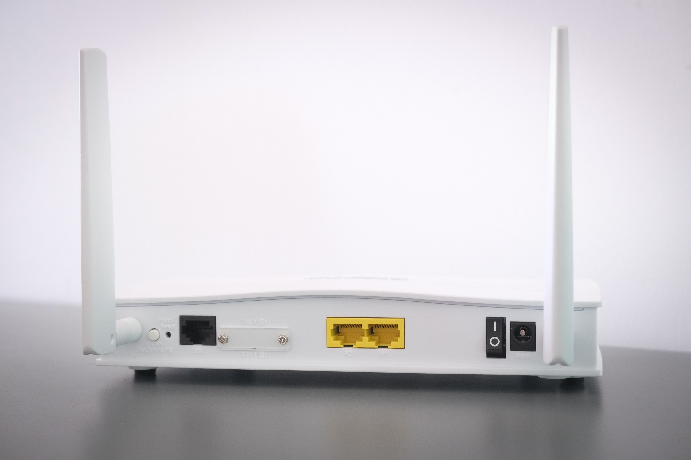Telkomsel dan Advan Luncurkan Orbit CPE Hybrid Router, Bonus Kuota 50GB Telkomsel dan Advan Luncurkan Orbit CPE Hybrid Router, Bonus Kuota 50GB