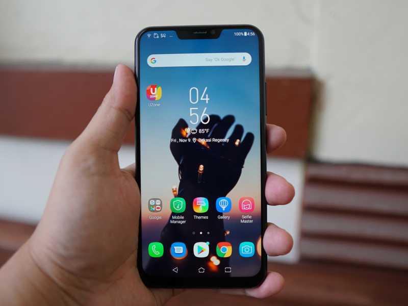 Review Asus Zenfone 5Z: Kenceng Enggak Harus Mahal - Uzone