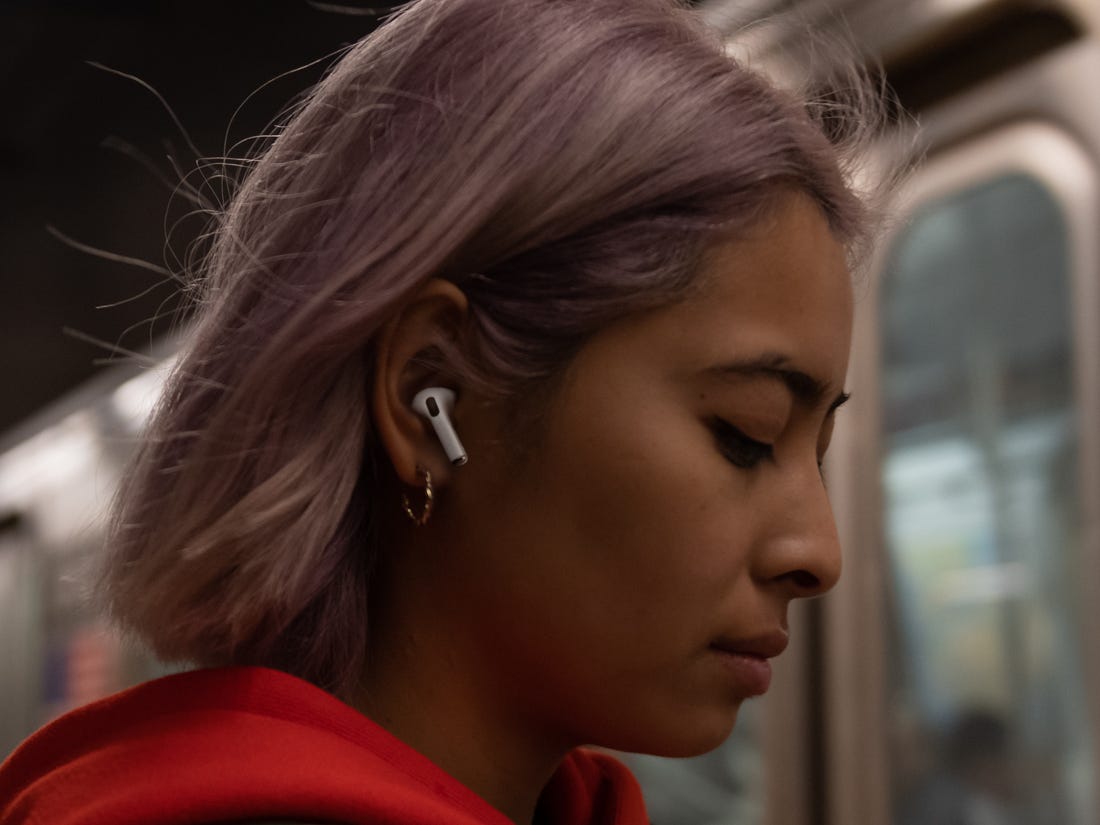 Genjot Produksi Airpods, Pabrik di Vietnam Cari Dana Jutaan Dolar Genjot Produksi Airpods, Pabrik di Vietnam Cari Dana Jutaan Dolar