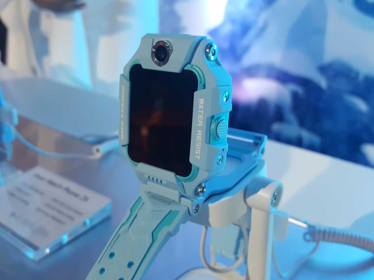 Gandeng Titi Kamal, imoo Watch Phone Z6 Rilis Edisi Gandeng Titi Kamal, imoo Watch Phone Z6 Rilis Edisi