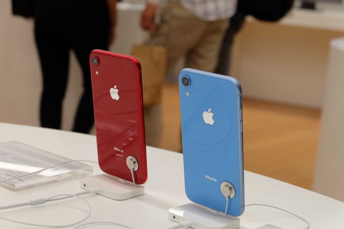 Iphone distribution china