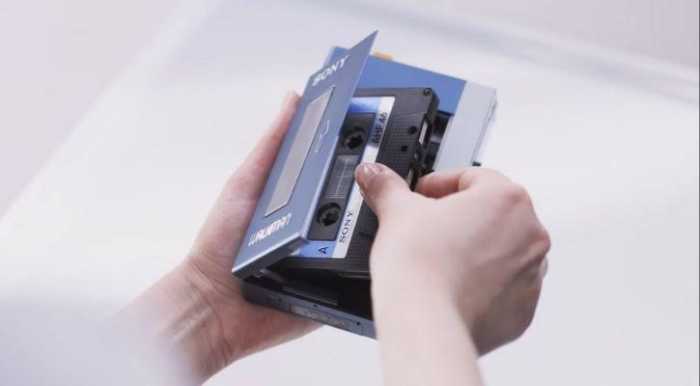 <i>Throwback Tech</i>: Walkman Ubah Cara Orang Dengarkan Musik <i>Throwback Tech</i>: Walkman Ubah Cara Orang Dengarkan Musik