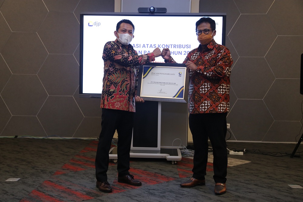Kontribusi Pajak Telkomsel ke Negara Tumbuh 1,3 persen di 2020 Kontribusi Pajak Telkomsel ke Negara Tumbuh 1,3 persen di 2020