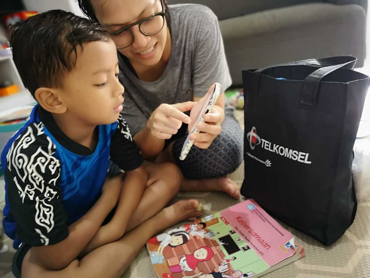2020, Warga RI Akses Internet 9 Jam Sehari 2020, Warga RI Akses Internet 9 Jam Sehari