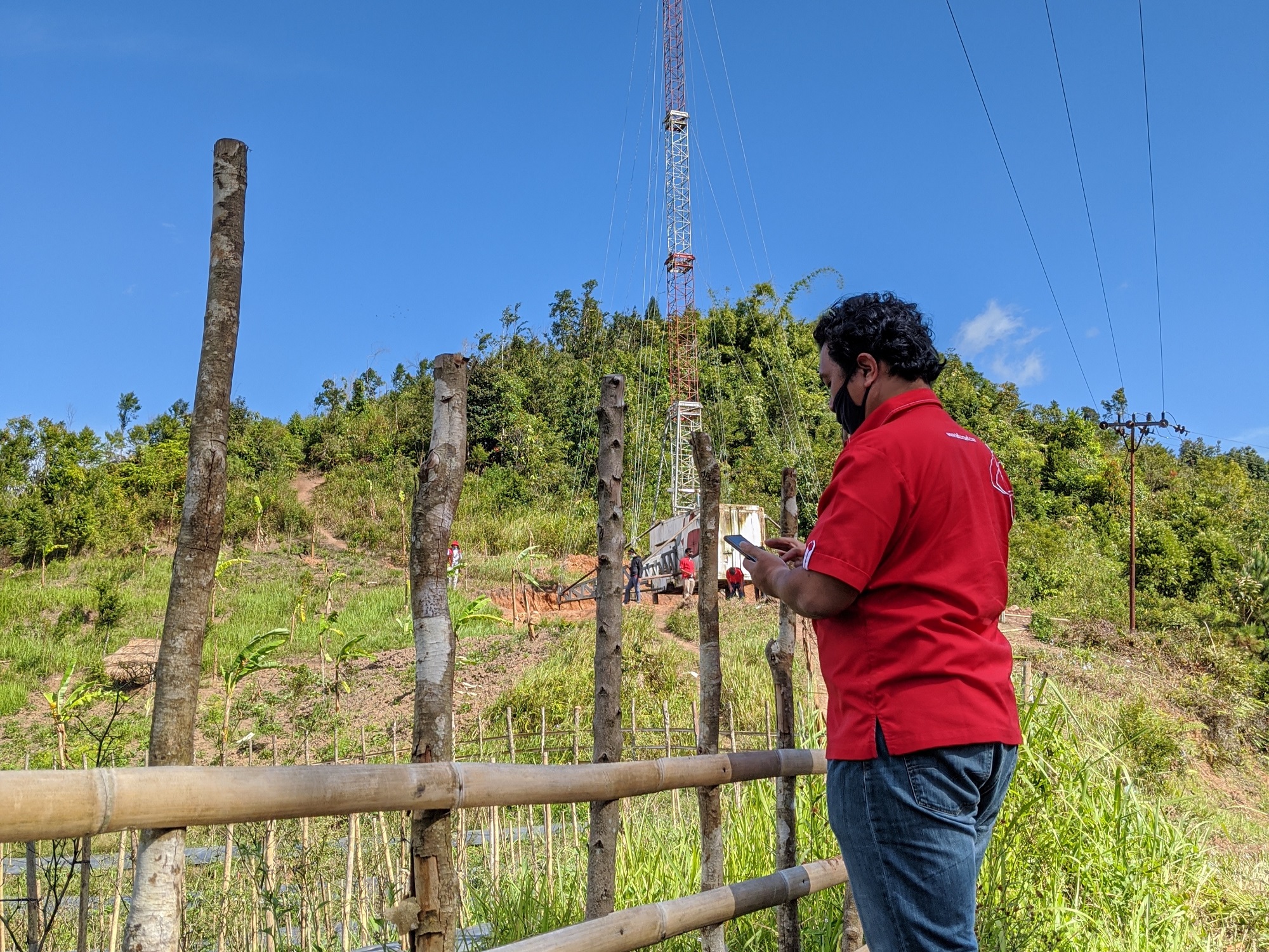 Telkomsel dan Huawei Bantu BAKTI Perluas Jaringan 4G LTE di Pelosok Tanah Air Telkomsel dan Huawei Bantu BAKTI Perluas Jaringan 4G LTE di Pelosok Tanah Air