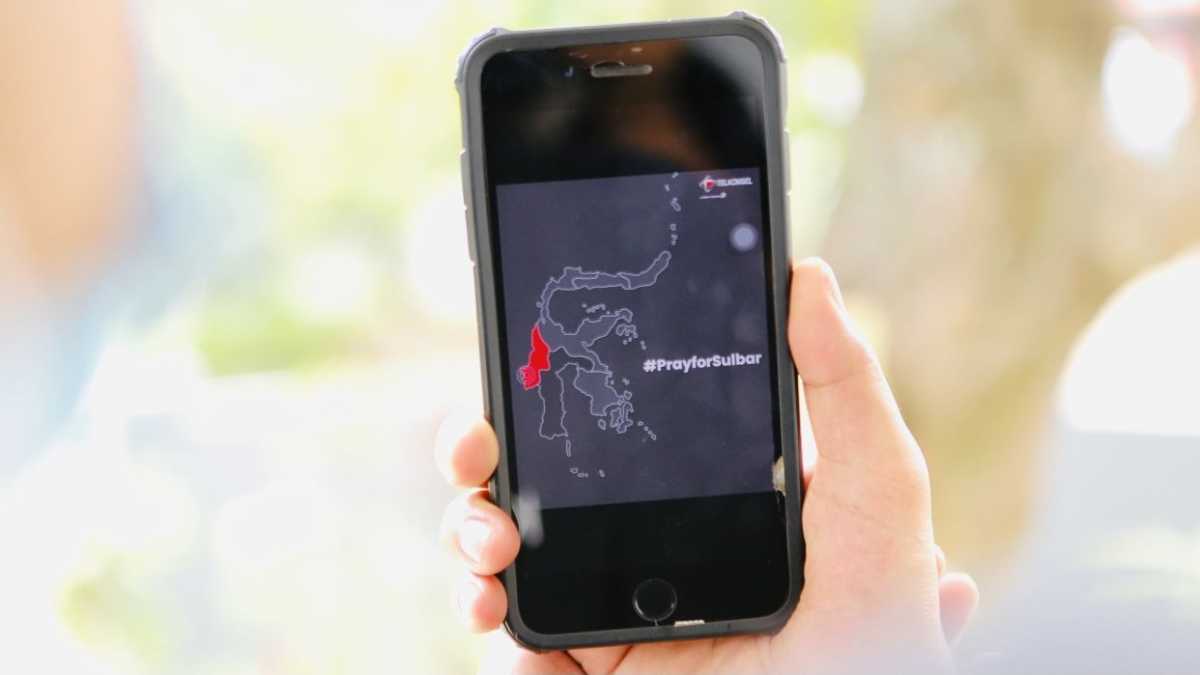 Gempa, Telkomsel Gratiskan Biaya Telepon dan SMS di Majene dan Mamuju Gempa, Telkomsel Gratiskan Biaya Telepon dan SMS di Majene dan Mamuju