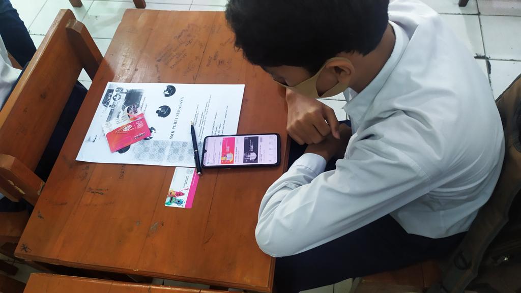Dukung Belajar Jarak Jauh, 3 Indonesia Beri Internet Murah untuk Siswa Madrasah Dukung Belajar Jarak Jauh, 3 Indonesia Beri Internet Murah untuk Siswa Madrasah