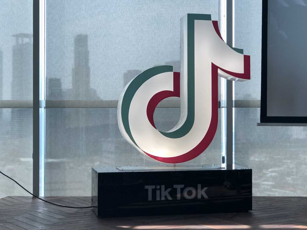 Pandemi Covid-19 Bikin Unduhan TikTok Tembus 1 Miliar di Play Store Pandemi Covid-19 Bikin Unduhan TikTok Tembus 1 Miliar di Play Store