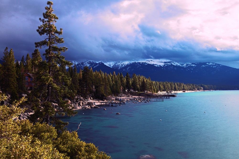 Mengintip Keindahan Danau Tahoe, Tempat Mark Zuckerberg Naik “Paddle” Mengintip Keindahan Danau Tahoe, Tempat Mark Zuckerberg Naik “Paddle”