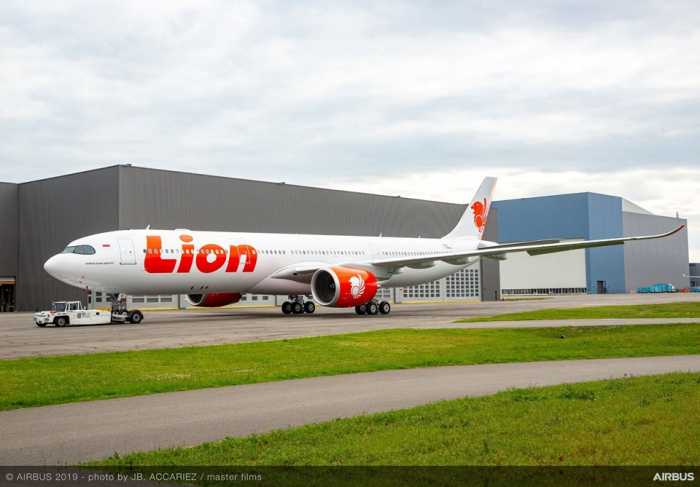 Kabut Asap Riau dan Kalimantan Ganggu Penerbangan Lion Air Kabut Asap Riau dan Kalimantan Ganggu Penerbangan Lion Air