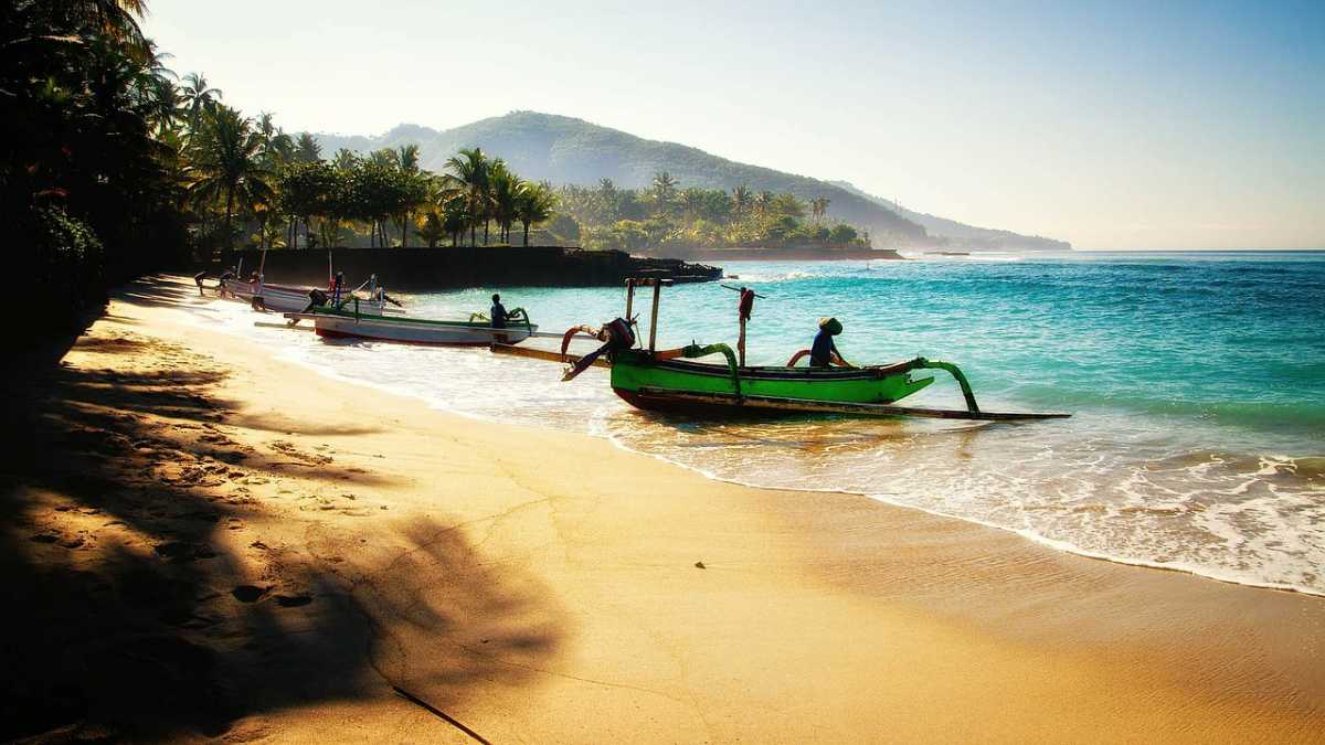 Ini 5 Tempat Nongkrong Murah Meriah di Bali Buat Backpacker Ini 5 Tempat Nongkrong Murah Meriah di Bali Buat Backpacker