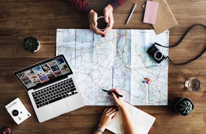 5 Tips Menghemat Pengeluaran saat Liburan Akhir Tahun Bersama Keluarga 5 Tips Menghemat Pengeluaran saat Liburan Akhir Tahun Bersama Keluarga