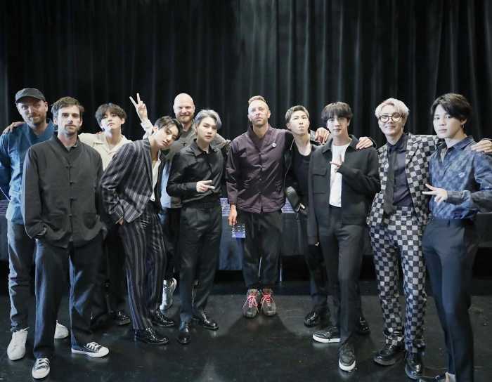5 Fakta Menarik Kolaborasi BTS dan Coldplay, Paling Ditunggu Netizen 5 Fakta Menarik Kolaborasi BTS dan Coldplay, Paling Ditunggu Netizen