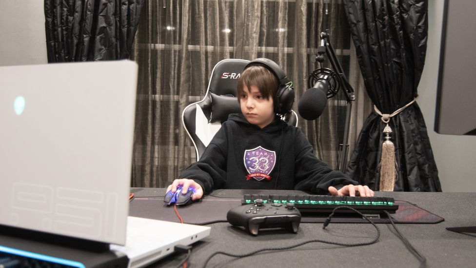 Bocah Gamers 8 Tahun Udah Pro Main Fortnite Bocah Gamers 8 Tahun Udah Pro Main Fortnite