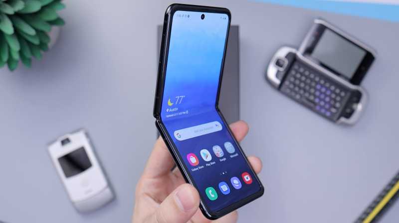 Selama 2021, Penjualan Ponsel Lipat Samsung Melonjak 4 Kali Lipat Selama 2021, Penjualan Ponsel Lipat Samsung Melonjak 4 Kali Lipat