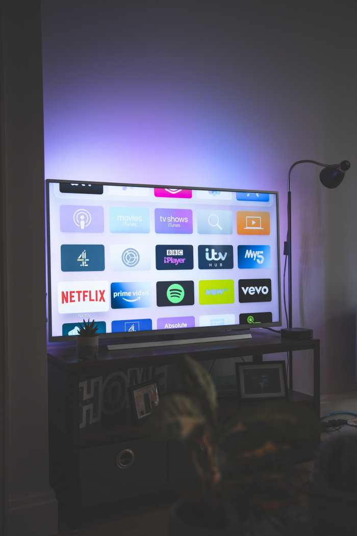 3 Aplikasi Buat Nonton Film Bareng Secara Online 3 Aplikasi Buat Nonton Film Bareng Secara Online